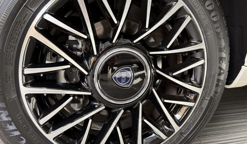 Lancia Ypsilon 1.0 Hybrid 70cv Platino ITALIANA pieno