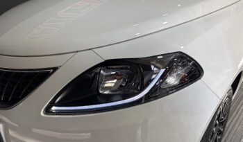 Lancia Ypsilon 1.0 Hybrid 70cv Platino ITALIANA pieno