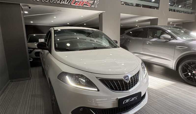 Lancia Ypsilon 1.0 Hybrid 70cv Platino ITALIANA pieno